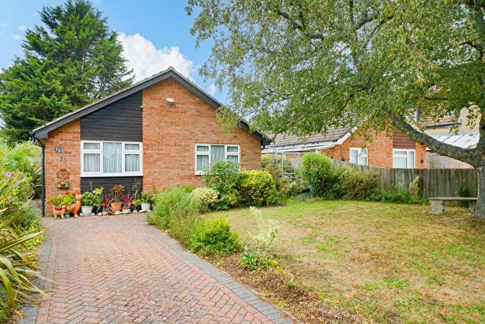 3 Bedroom Detached Bungalow For Sale In Manor Road, Caddington, LU1