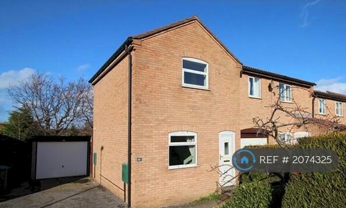 2 Bedroom End Of Terrace House To Rent In Somersby Avenue, Walton, Chesterfield, S42