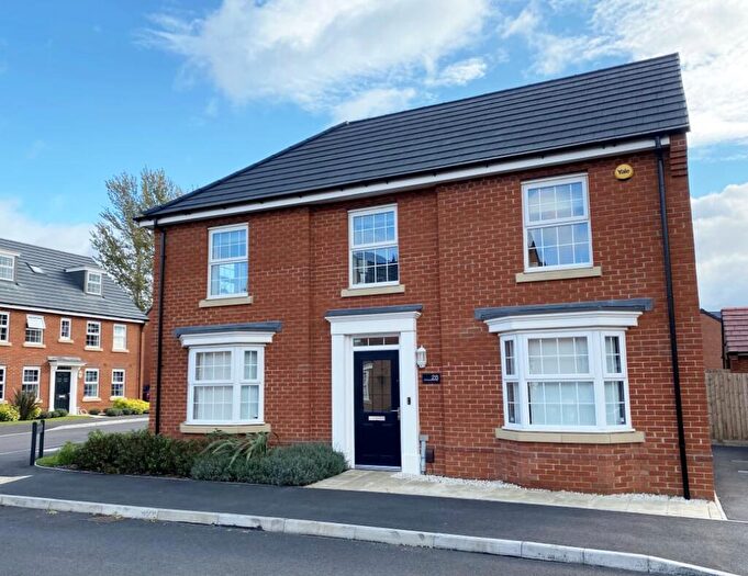 4 Bedroom Detached House For Sale In Mayflower Lane, Biggleswade, SG18