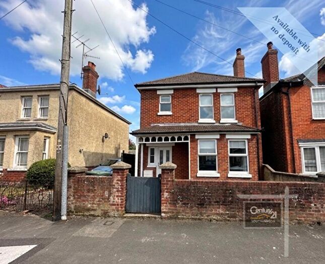 3 Bedroom Detached House To Rent In |Ref: |, Clarendon Road, Southampton, SO16