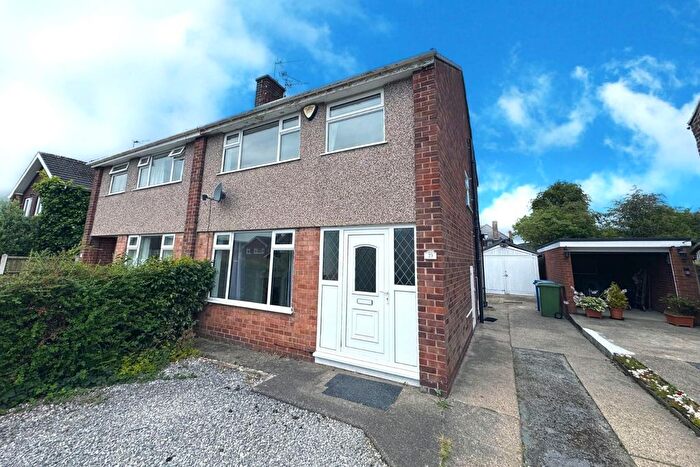 3 Bedroom Property To Rent In Aspley Close, Chesterfield, S40