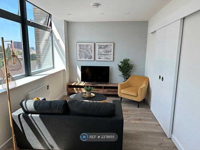 1 Bedroom Flat To Rent In Seymour Grove, Manchester, M16