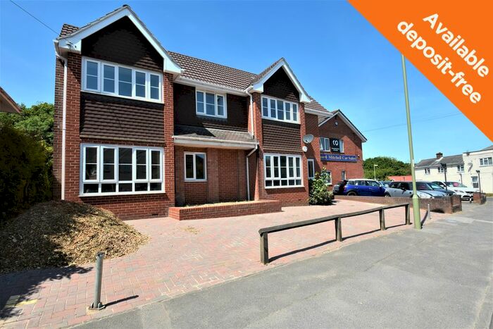 1 Bedroom Flat To Rent In Botley Road, Park Gate, Southampton, SO31