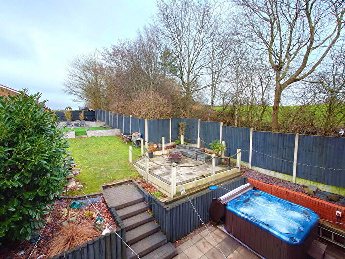 4 Bedroom Detached House For Sale In Silverstone Crescent, Packmoor, Stoke-on-Trent, ST6