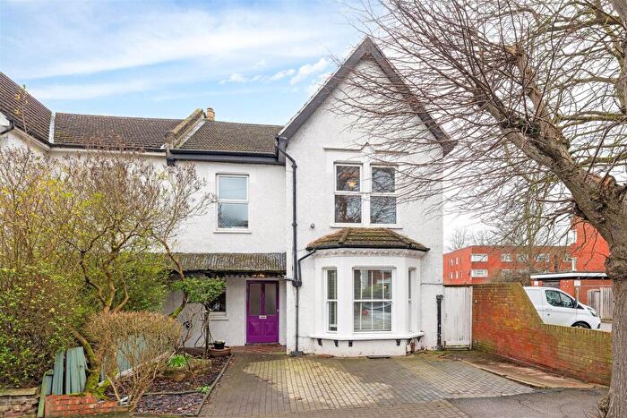 5 Bedroom Semi Detached House For Sale In Samos Road, Anerley, London, SE20