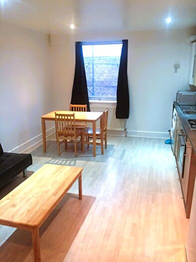 1 Bedroom Flat To Rent In High Road, Ilford, IG1