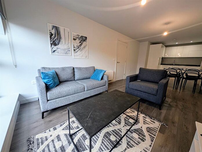 2 Bedroom Flat To Rent In Neptune Place, Liverpool, L8