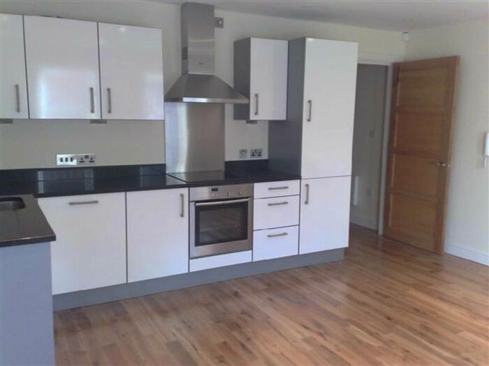 1 Bedroom Flat To Rent In Sutherland Avenue, Roundhay, Leeds, LS8