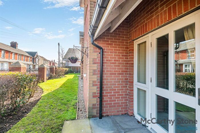 1 Bedroom Flat For Sale In Edwards Court, Queens Road, Attleborough, NR17