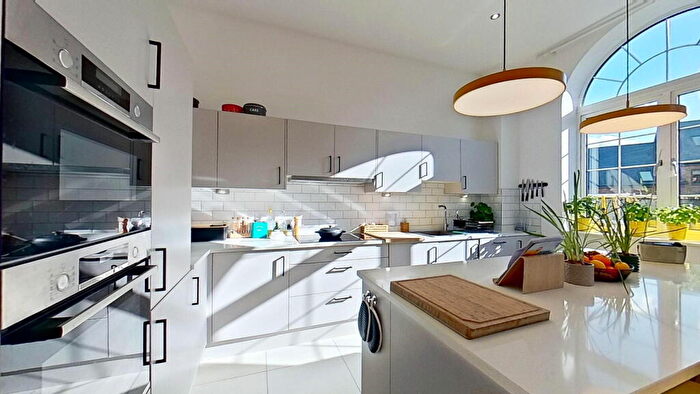3 Bedroom Terraced House For Sale In Woodnesborough, Sandwich, Kent, CT13
