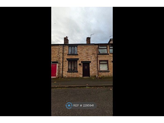 2 Bedroom Terraced House To Rent In Tomlin Square, Bolton, BL2