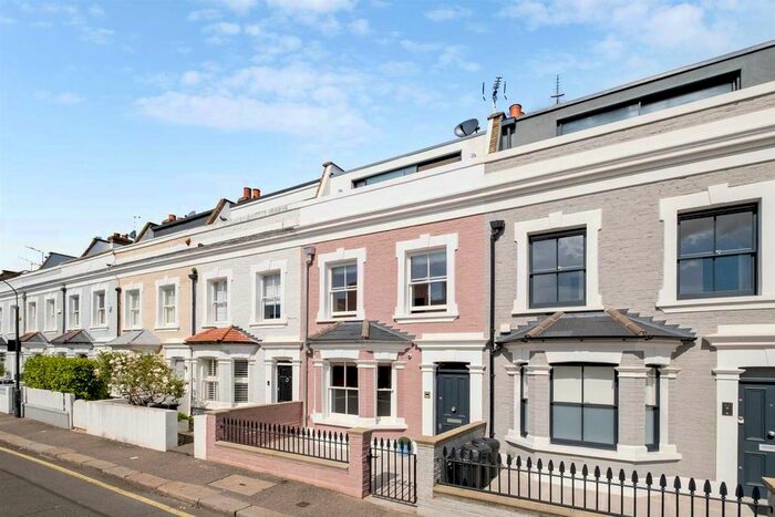 4 Bedroom Terraced House To Rent In Novello Street, London, SW6