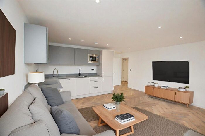 1 Bedroom Flat To Rent In The Nave, High Street, Tonbridge, TN9