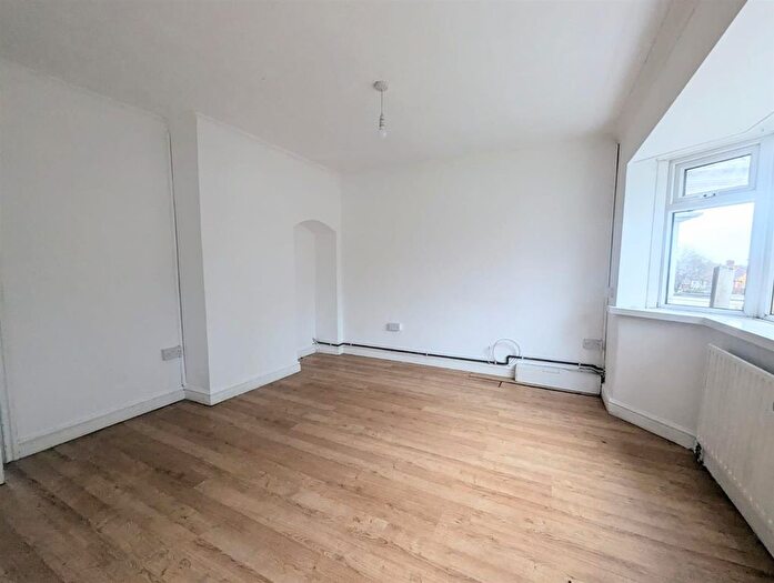 3 Bedroom Property To Rent In Hawksford Crescent, Wolverhampton, WV10