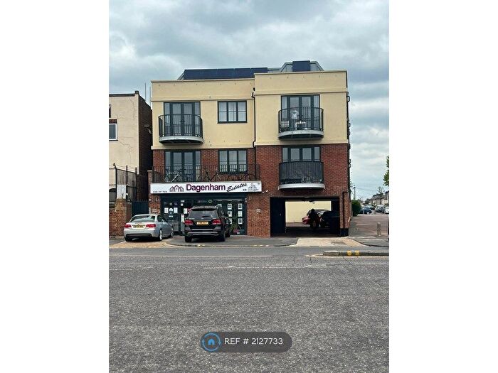 2 Bedroom Flat To Rent In Becontree Avenue, Dagenham, RM8