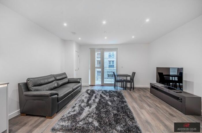 1 Bedroom Flat To Rent In St. Ives Road, Maidenhead, SL6