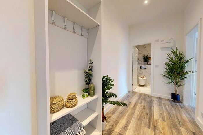 1 Bedroom Flat To Rent In Hyde Terrace, Leeds, LS2