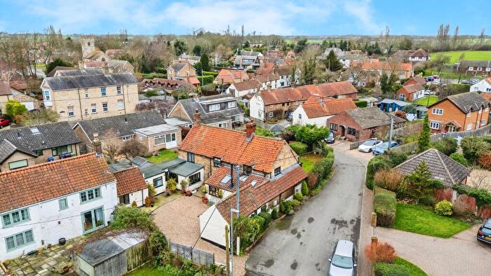 6 Bedroom Cottage For Sale In Craypool Lane, Scothern, Lincoln, Lincolnshire, LN2