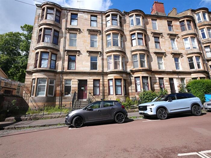 2 Bedroom Flat To Rent In White Street, Glasgow, G11