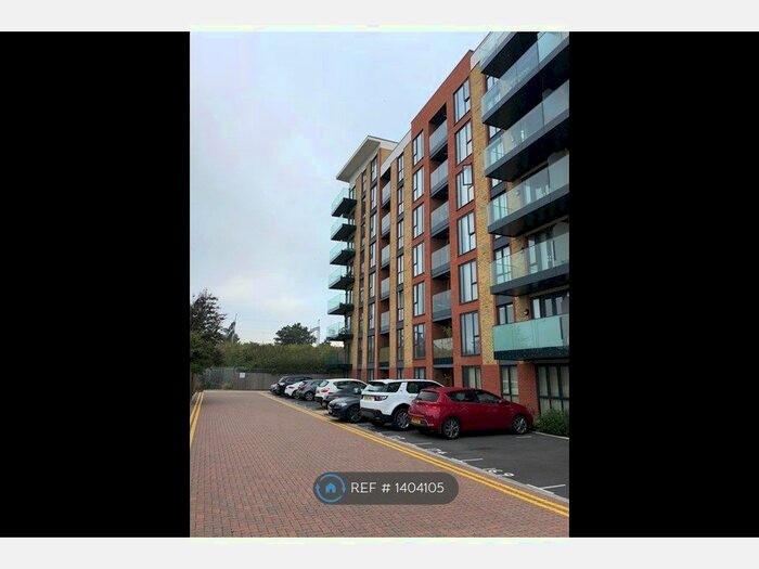 2 Bedroom Flat To Rent In Oscar Wilde Road, Reading, RG1