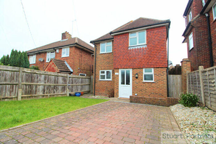 4 Bedroom Detached House To Rent In Edward Road, Haywards Heath, RH16