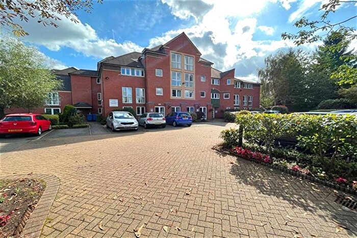 1 Bedroom Flat For Sale In Whitebrook Court, Whitehall Road, Sale, M33