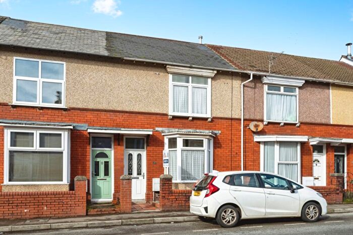 3 Bedroom Terraced House For Sale In Vivian Road, Sketty, Swansea, SA2