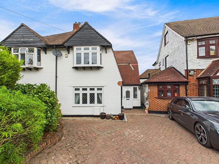 3 Bedroom Semi-Detached House For Sale In Maidstone Road, Sidcup, Kent, DA14