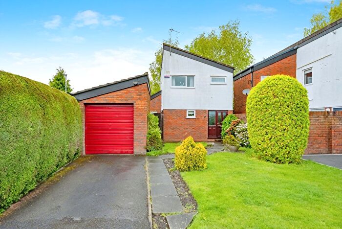 3 Bedroom Detached House For Sale In Carden Close, Birchwood, Warrington, Cheshire, WA3