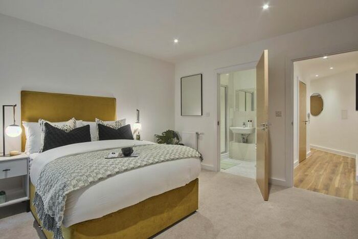 2 Bedroom Flat To Rent In Roden Street, Ilford, IG1