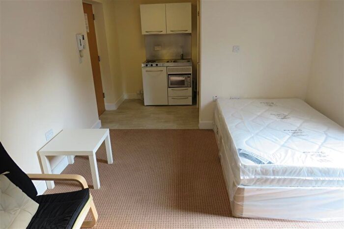 Studio To Rent In Bevois Valley Road, Southampton, SO14