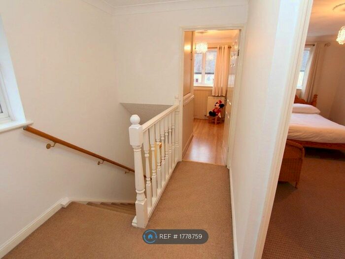 3 Bedroom Semi-Detached House To Rent In Long Street, Dordon, Tamworth, B78