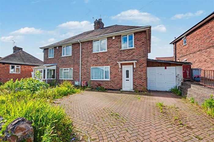 3 Bedroom Semi-Detached House For Sale In Ravenswood Road, Arnold, Nottingham, NG5