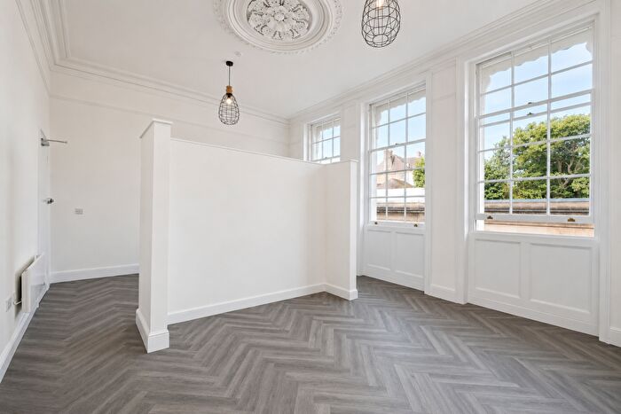 1 Bedroom Apartment To Rent In Priory Street, NP25