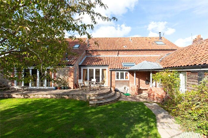 5 Bedroom Barn Conversion For Sale In The Street, Morston, Holt, Norfolk, NR25