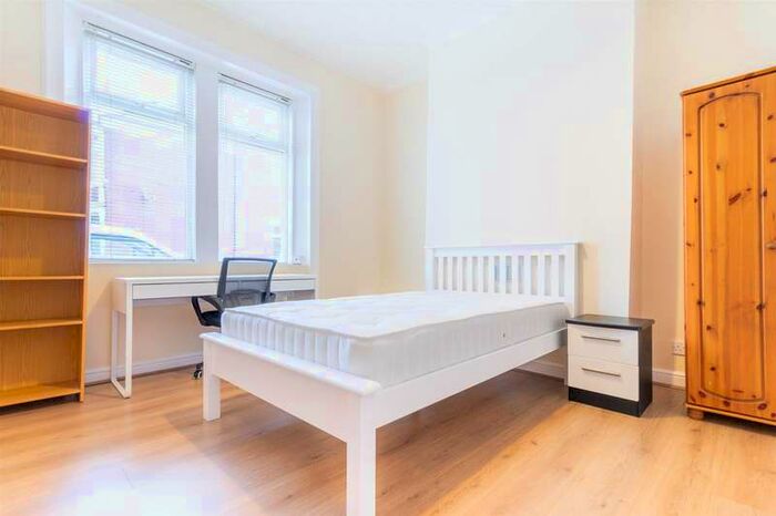 4 Bedroom Flat To Rent In Grantham Road, Sandyford, NE2