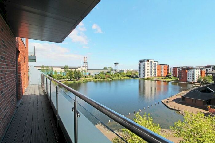 2 Bedroom Apartment To Rent In Schooner Wharf, Cardiff Bay, CF10