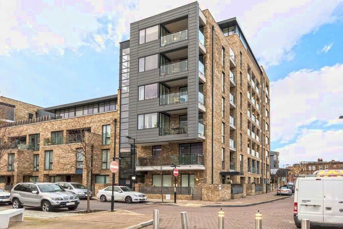 2 Bedroom Flat To Rent In Boundary Lane, London, SE17