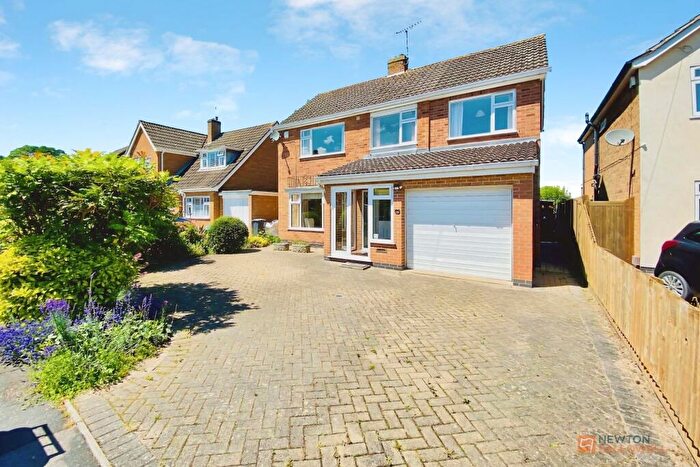 4 Bedroom Detached House For Sale In Wreake Drive, Rearsby, LE7
