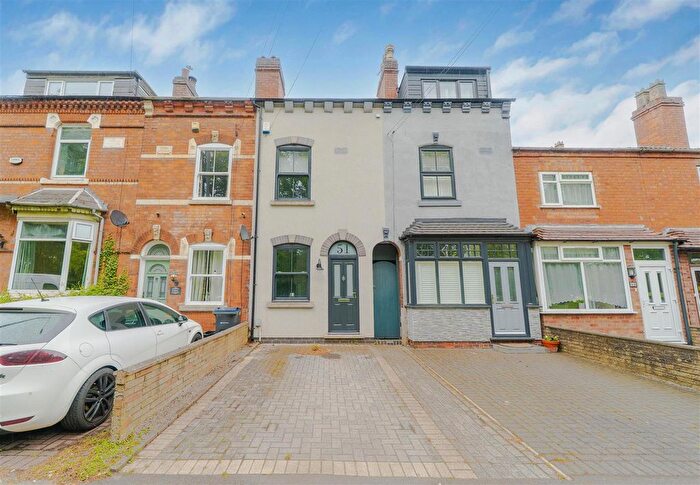 3 Bedroom Terraced House For Sale In Avenue Road, Kings Heath, Birmingham, B14
