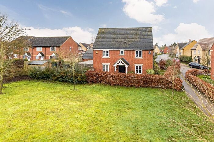 3 Bedroom Semi Detached House For Sale In Cascade Corner, Longworth, OX13
