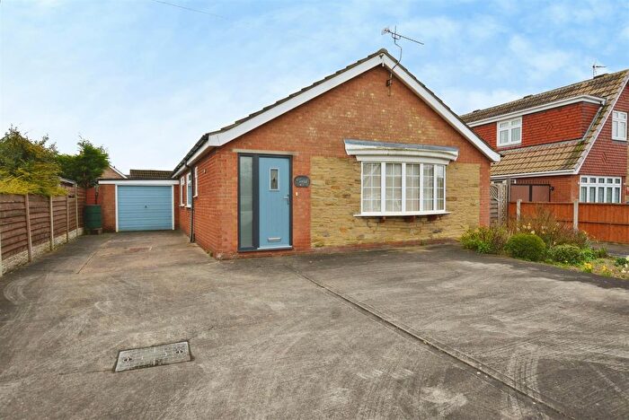 3 Bedroom Detached Bungalow To Rent In Norfolk Avenue, Burton-Upon-Stather, Scunthorpe, DN15
