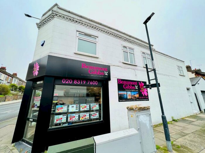 1 Bedroom Flat To Rent In Plumstead Common Road, Plumstead, London, SE18