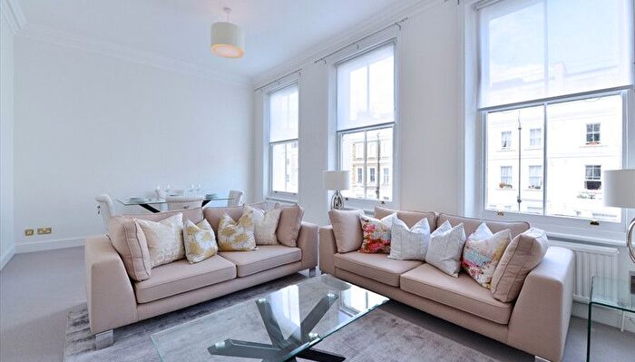 2 Bedroom Flat To Rent In Lexham Gardens, Kensington, W8