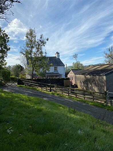 4 Bedroom Detached House For Sale In Grayrigg, LA8