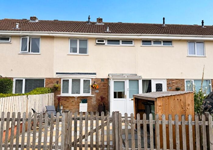 3 Bedroom Terraced House To Rent In Westfield Road, Frome, BA11