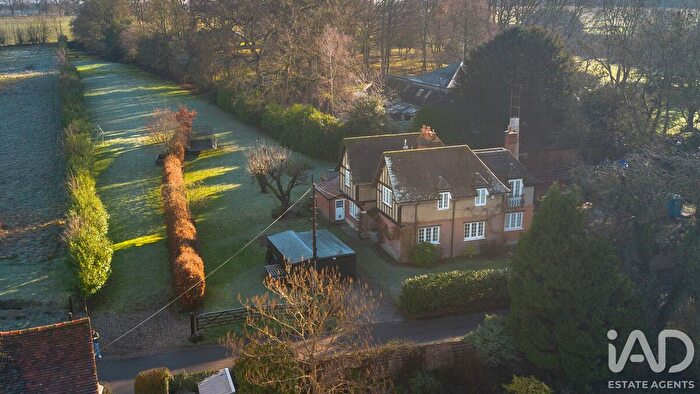 5 Bedroom Detached House To Rent In Church End, Ware, SG11