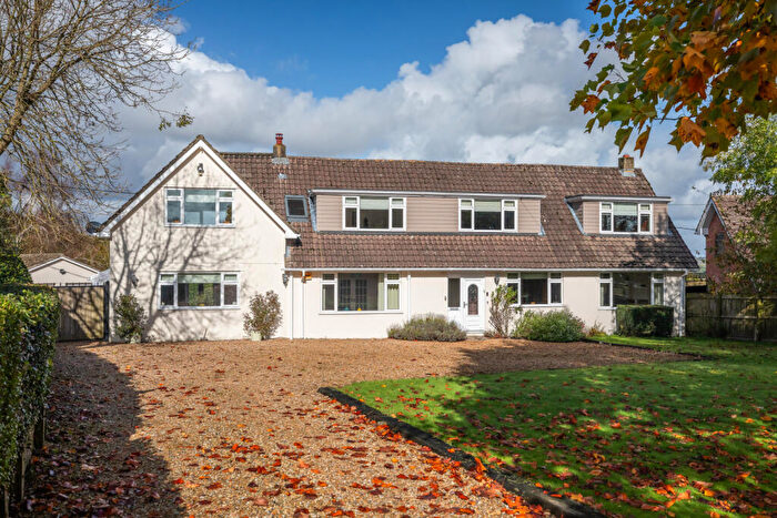 4 Bedroom Detached House For Sale In Chalbury, Wimborne, Dorset, BH21