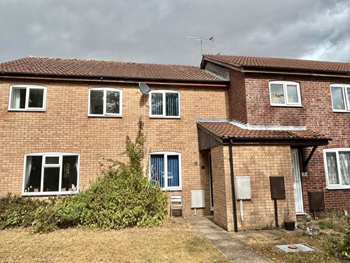 3 Bedroom Terraced House For Sale In Park Road, Wigston, Leicestershire., LE18