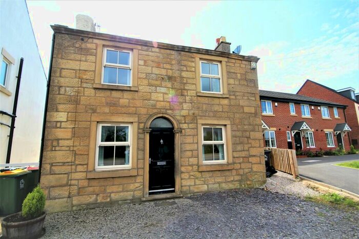 3 Bedroom Detached House To Rent In Tabley Lane, Cottom, PR4